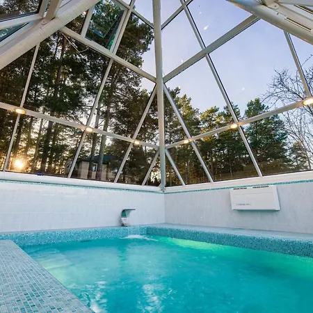 Semesterbostad Lakeside Escape *